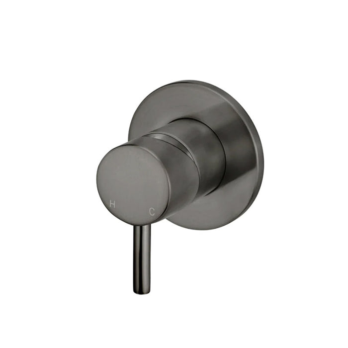 SHADOW ROUND WALL MIXER SHORT PIN-LEVER